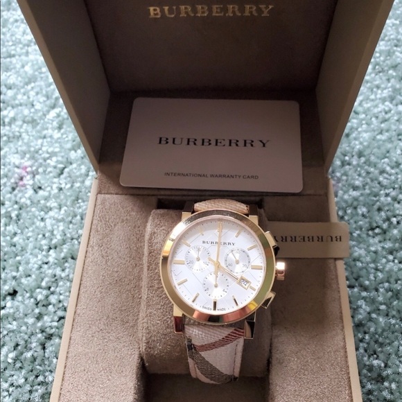 Burberry Accessories - Burberry